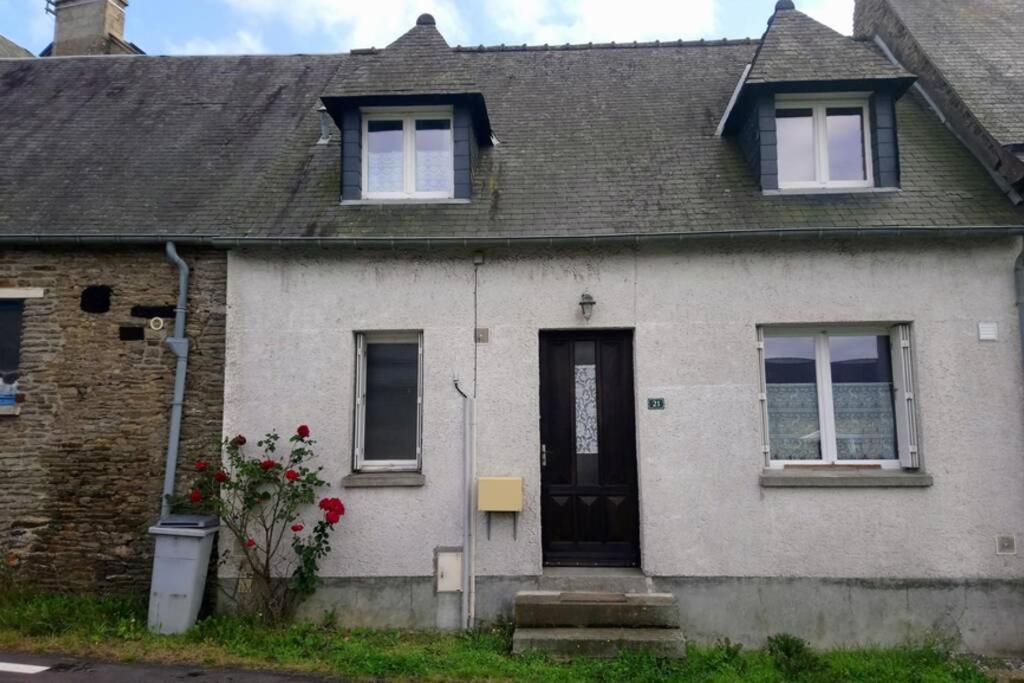 De La Campagne Au Mont-Saint-Michel Villa Pontorson Exterior photo